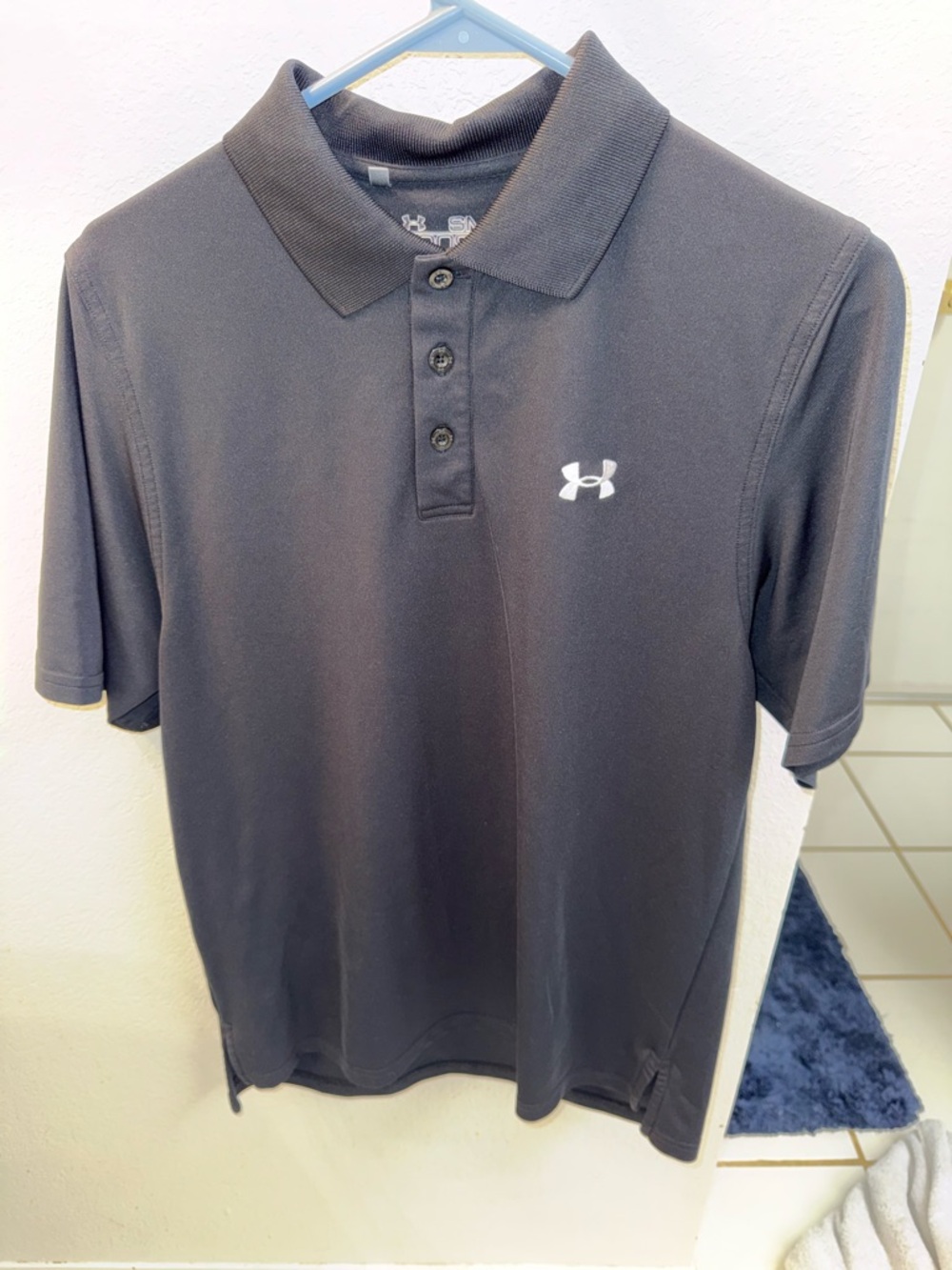 Men’s Under Armour Black Golf Polo Shirt Size Small Short Sleeve